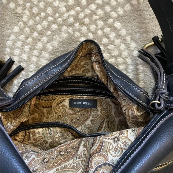 Nine West Handbag Brownish/Black Medium Size Fringed Bag w/Brass Hardware. - Picture 6 of 12